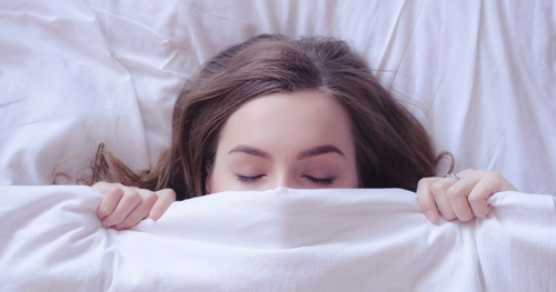 ぐっすり快眠できると噂のガジェットはこの３つ！ | エレクトロニクス | LEON レオン オフィシャルWebサイト